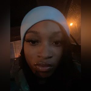 Meet your Posher, Areonna